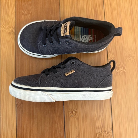 Vans Kids Charcoal Canvas Sneakers -Toddler 8 - Picture 3 of 6